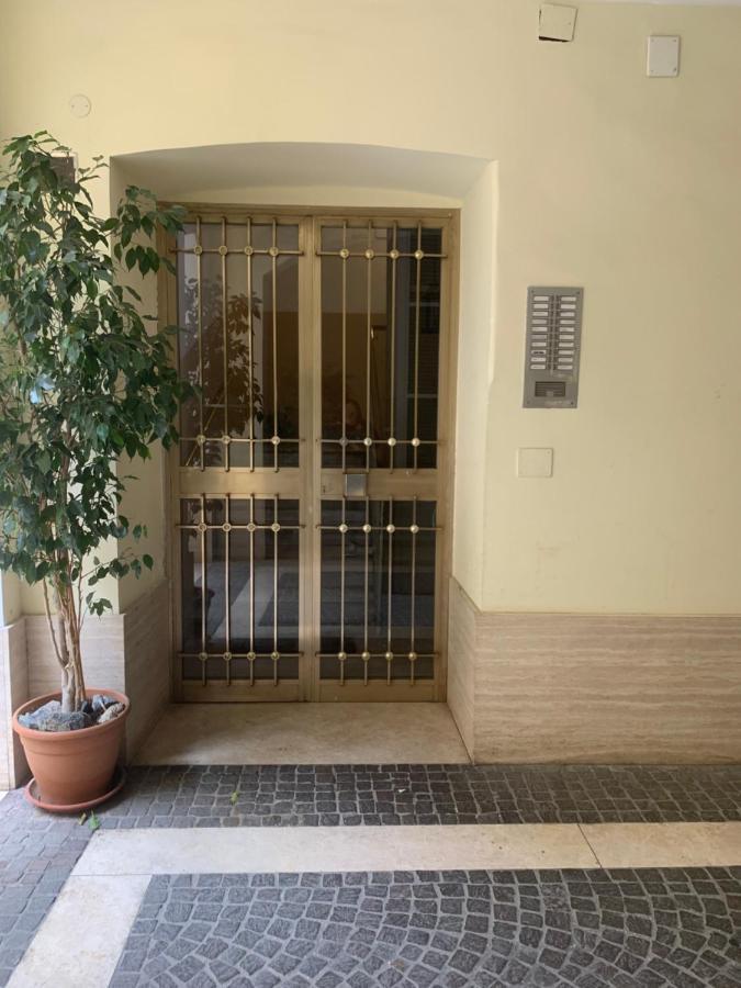 Vatican Rooms Metro Ottaviano Rome Luaran gambar